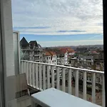 Apartment Depanne Fiftyone De Panne